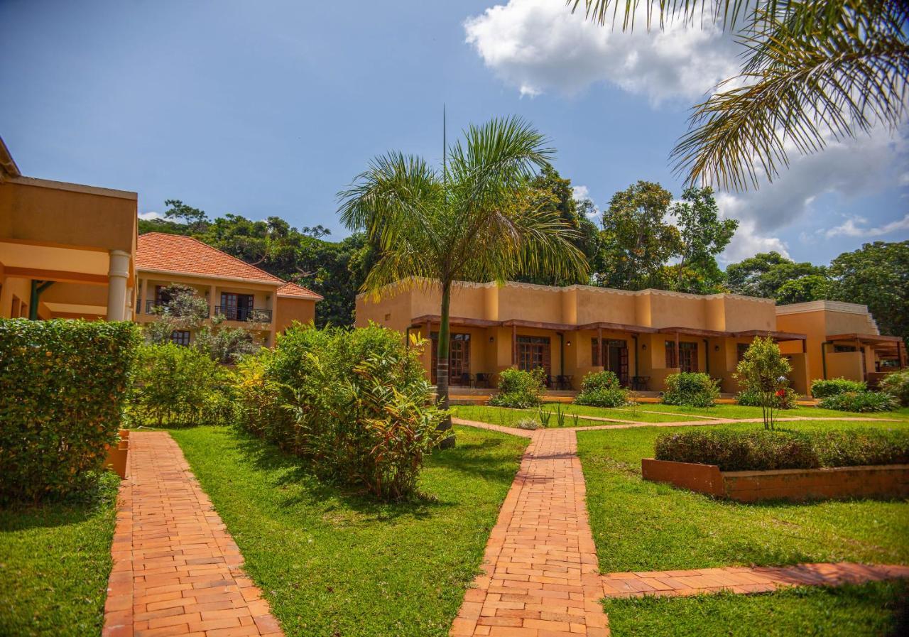 Brovad Sands Lodge Kalangala Exteriör bild