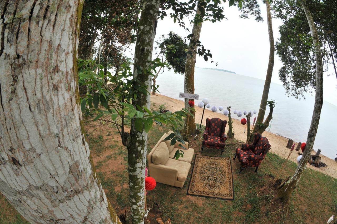 Brovad Sands Lodge Kalangala Exteriör bild